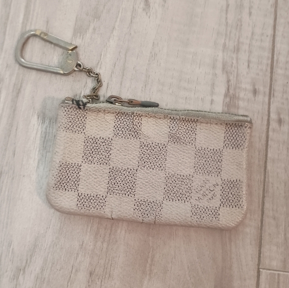Louis Vuitton Handbags - Authentic Louis Vuitton Coin case Mini Purse Damier Azur White Key Chain Leather